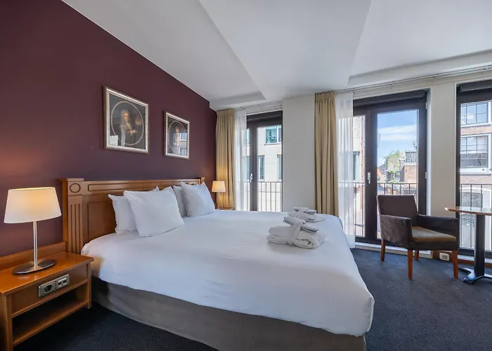 アムラス グランド フランス ハルス ホテル ハーレム