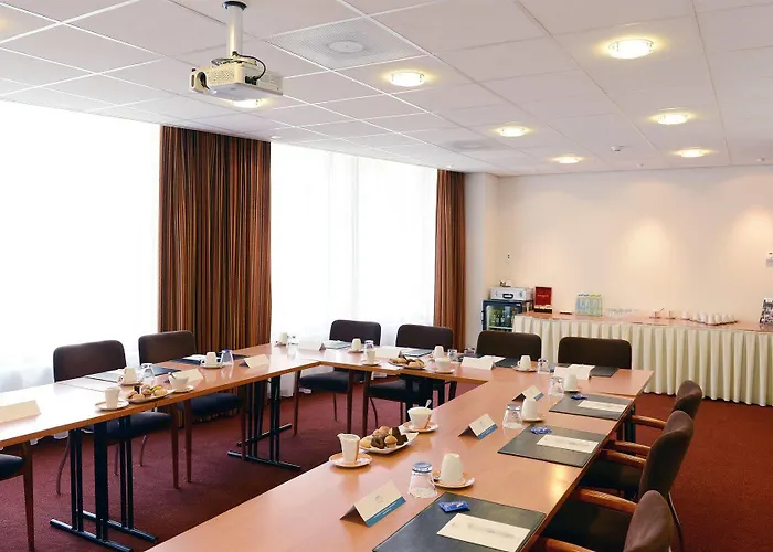 ホテル アムラス グランド フランス ハルス